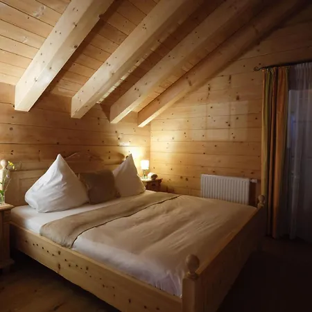 Dağ evi Edelwild Almchalet - Koralpen Residenz Im Koralm Dorf I Luxus 144 Qm I Sauna I Garten I Gartenmoebel I Weber Grill I Bang & Olufsen Tv I Wmf Kuechengeraete I Panoramasicht I 4 Parkplaetze