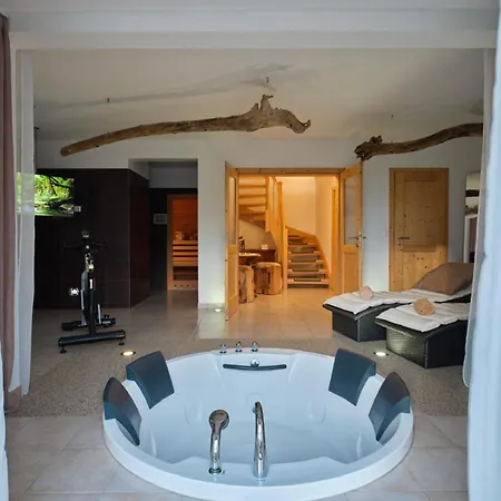 Edelwild Almchalet - Die Koralpen Residenz Im Koralm Dorf I Das Ganze Luxus Chalet Mit 144Qm Fuer Sie Alleine Frantschach-Sankt Gertraud